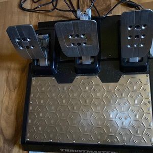 Thrustmaster tmx pro with tlcm pedals